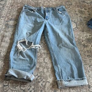 Abercrombie 90s Straight Ultra High Rise